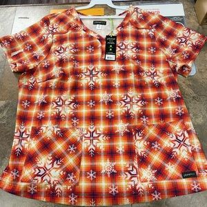 Plus Size Women’s Koi Printed Stella Top Merry and Bright